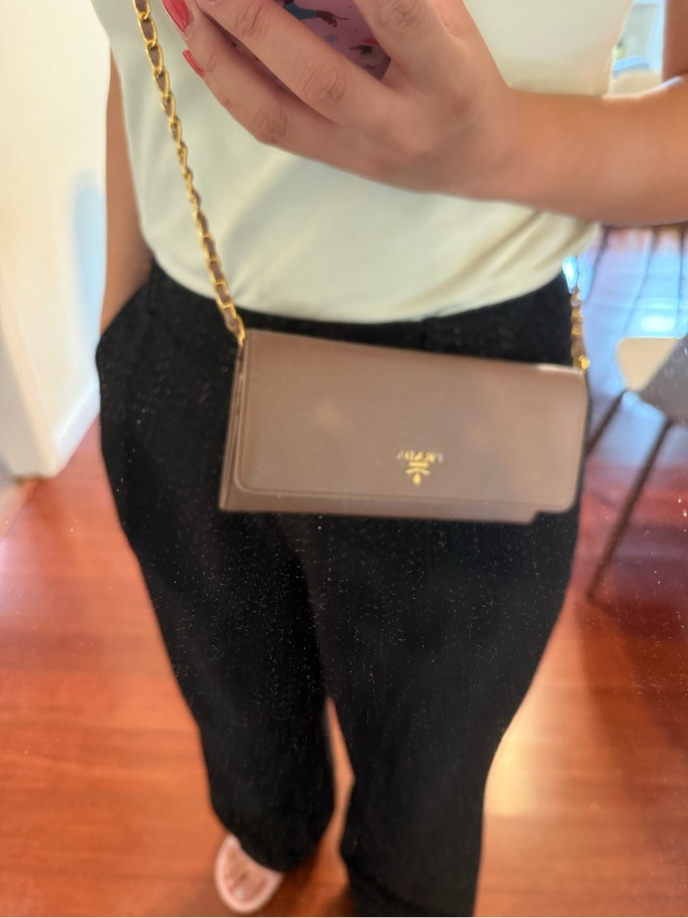 Prada Wallet on Chain - Picture 2 of 11